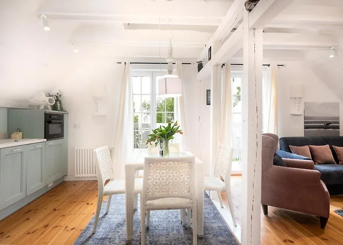 Апартаменты Dom Przy Plazy - *